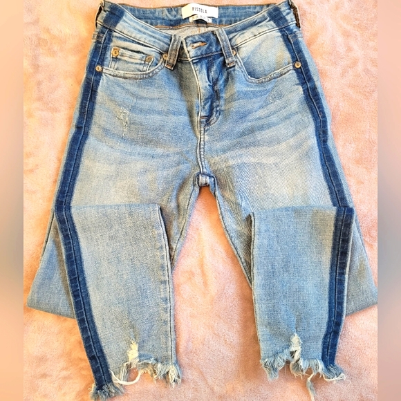 🌟 NWOT Pistola Jeans Mid Rise Skinny Ankle Jeans Size 26 - Picture 2 of 10